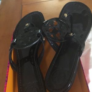 Tory Burch Miller Sandals Black Patent Size 7